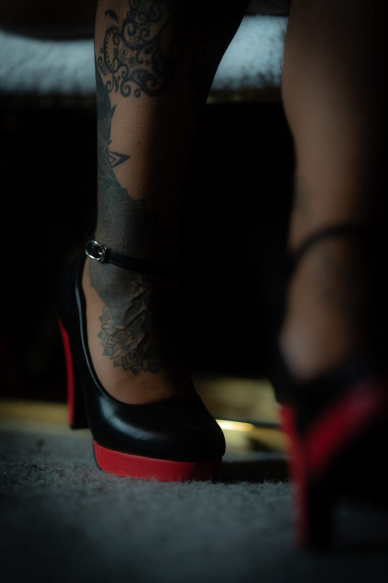 Vicky - Masseuse Tantrique à Mons et Namur